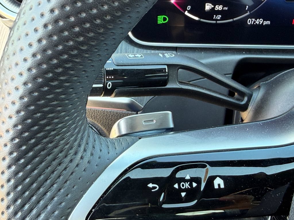 Used 2023 Mercedes-Benz C 300 4MATIC Sedan image 36
