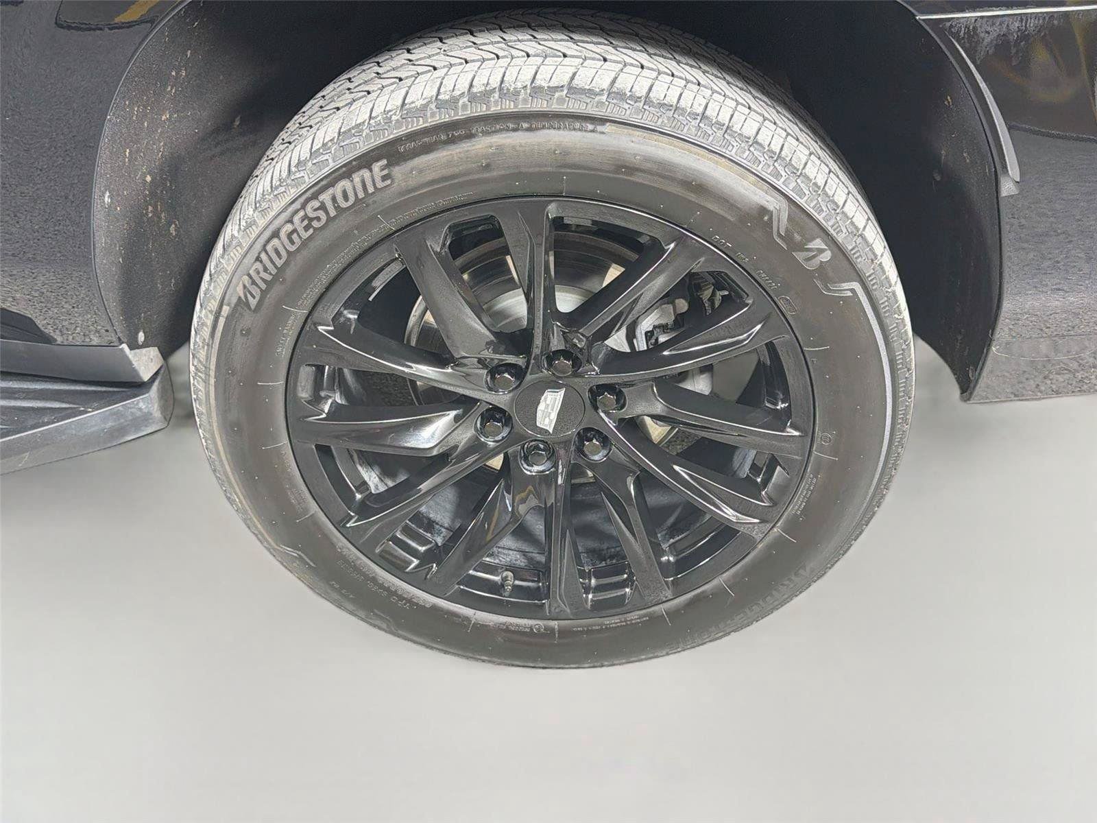 Certified 2024 Cadillac Escalade ESV Sport Platinum w/ LPO, ONYX Package AWD/4WD image 34