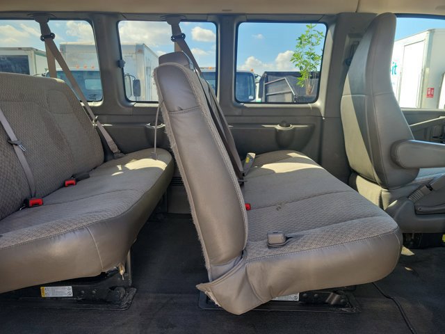 Used 2018 Chevrolet Express 3500 LT w/ LT Preferred Equipment Group RWD image 14