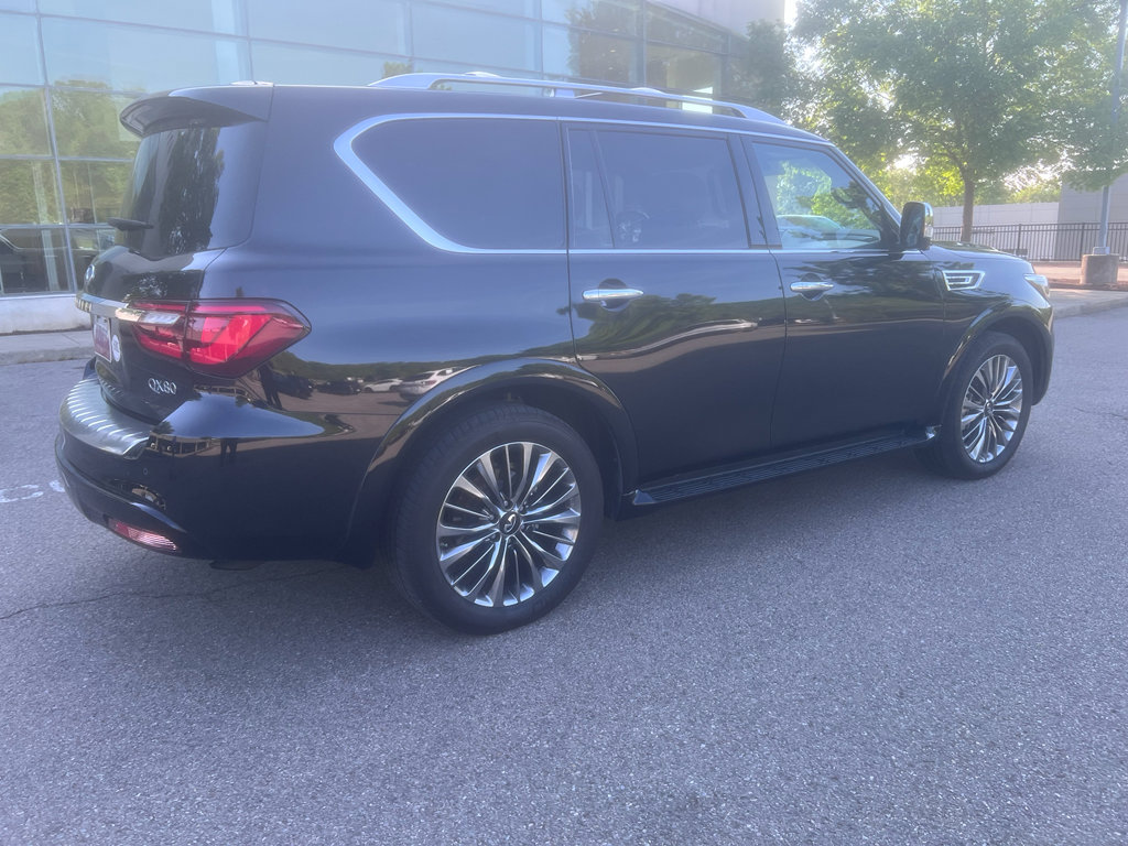 Used 2021 INFINITI QX80 Sensory w/ All-Season Package AWD/4WD image 4