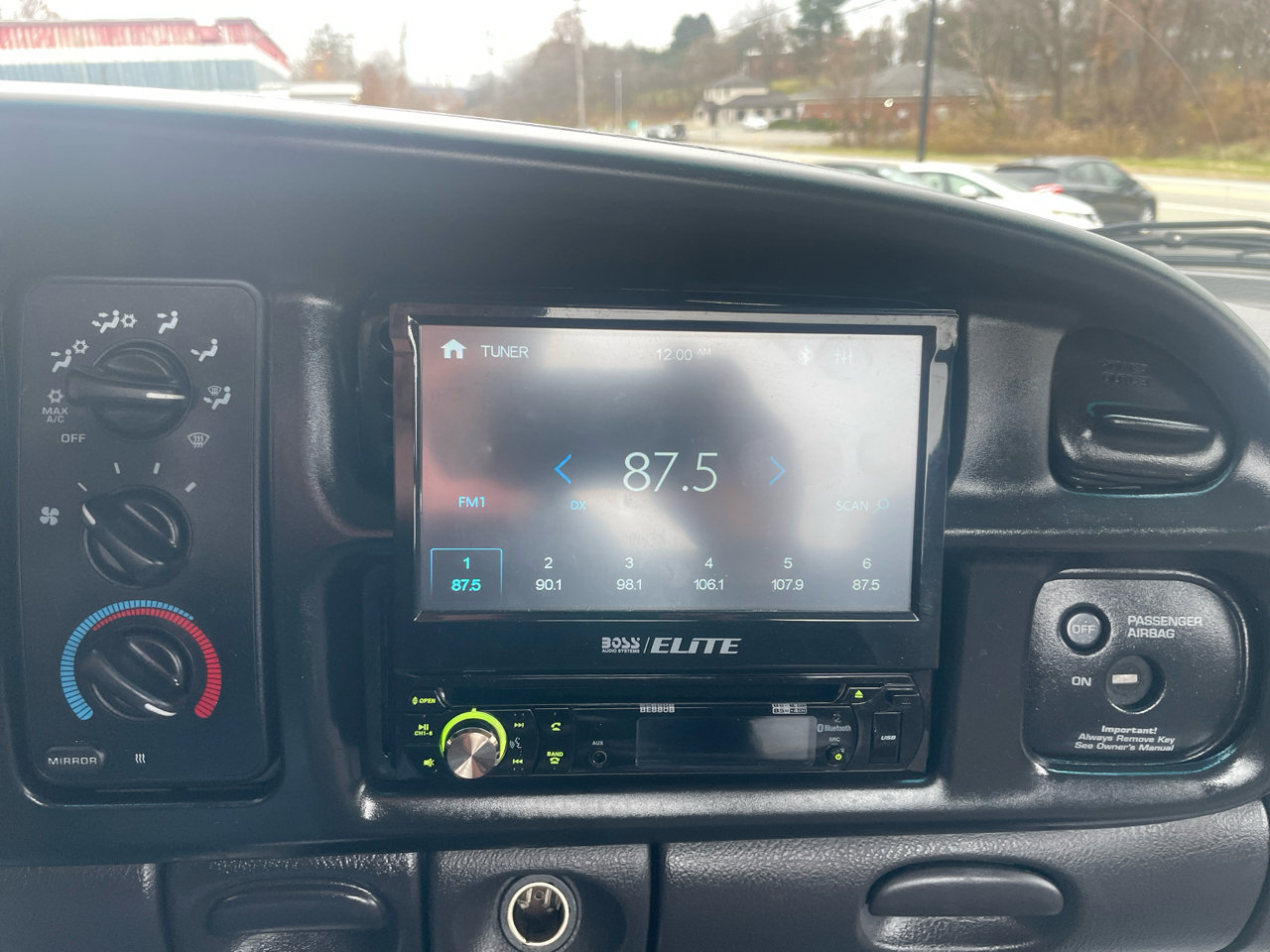 Used 1998 Dodge Ram 1500 Truck 2WD Regular Cab image 19