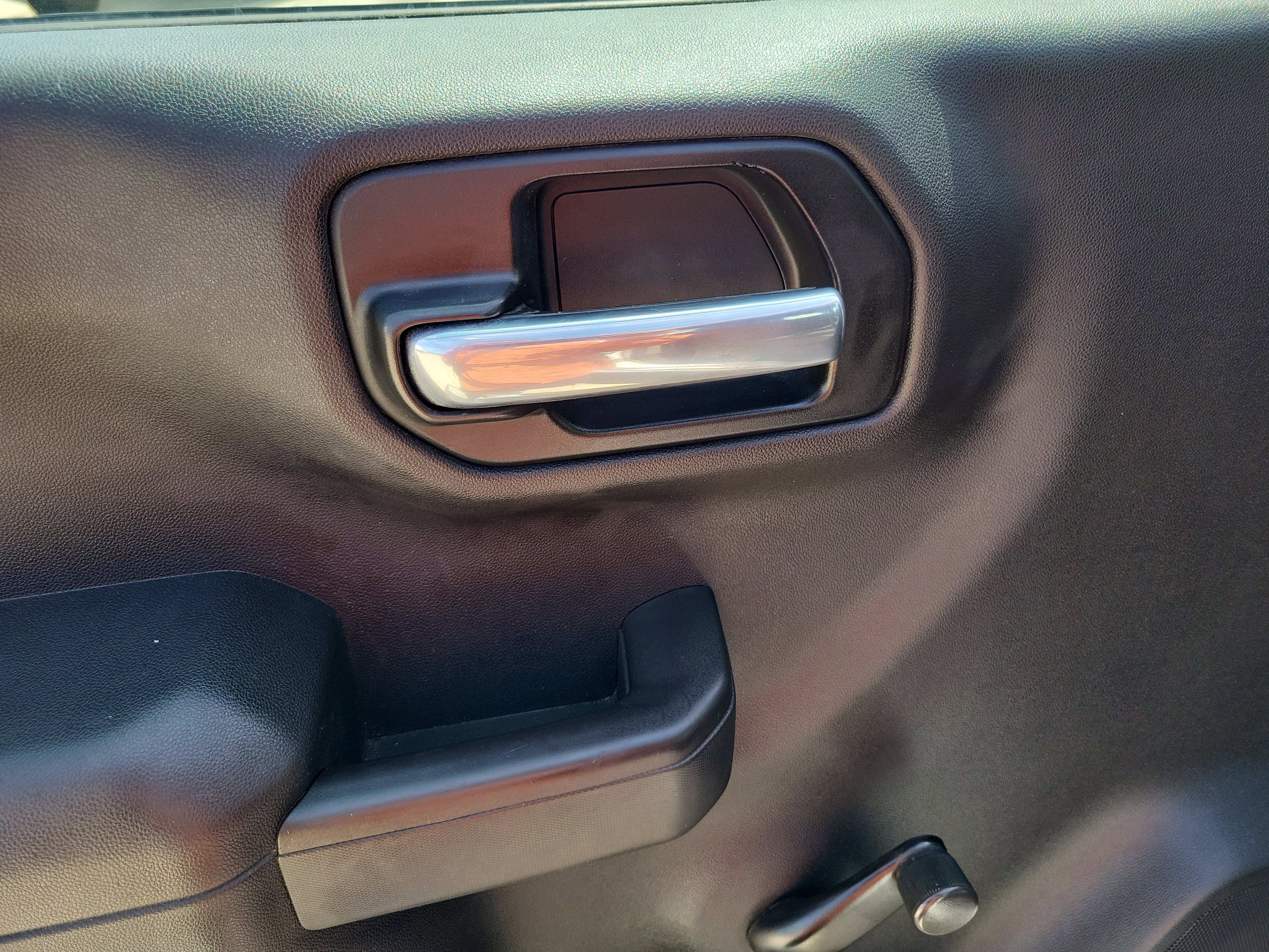 Used 2020 Chevrolet Silverado 1500 W/T image 13