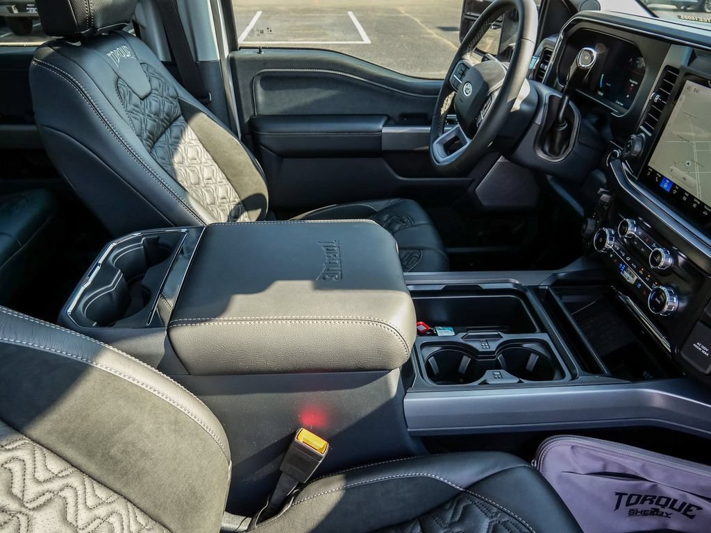New 2026 Ford F250 Lariat w/ Black Appearance Package AWD/4WD image 24