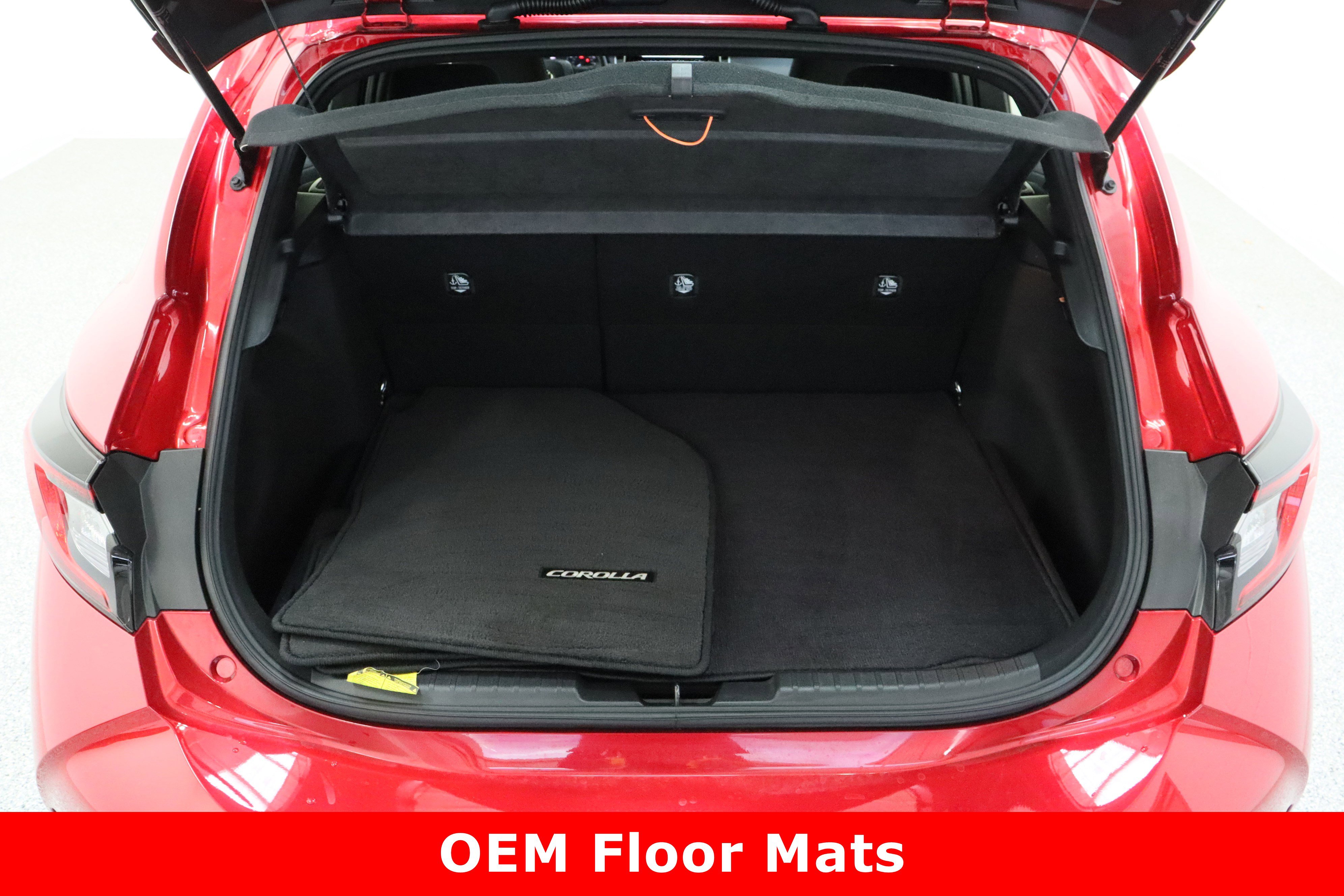 Certified 2025 Toyota Corolla SE image 29