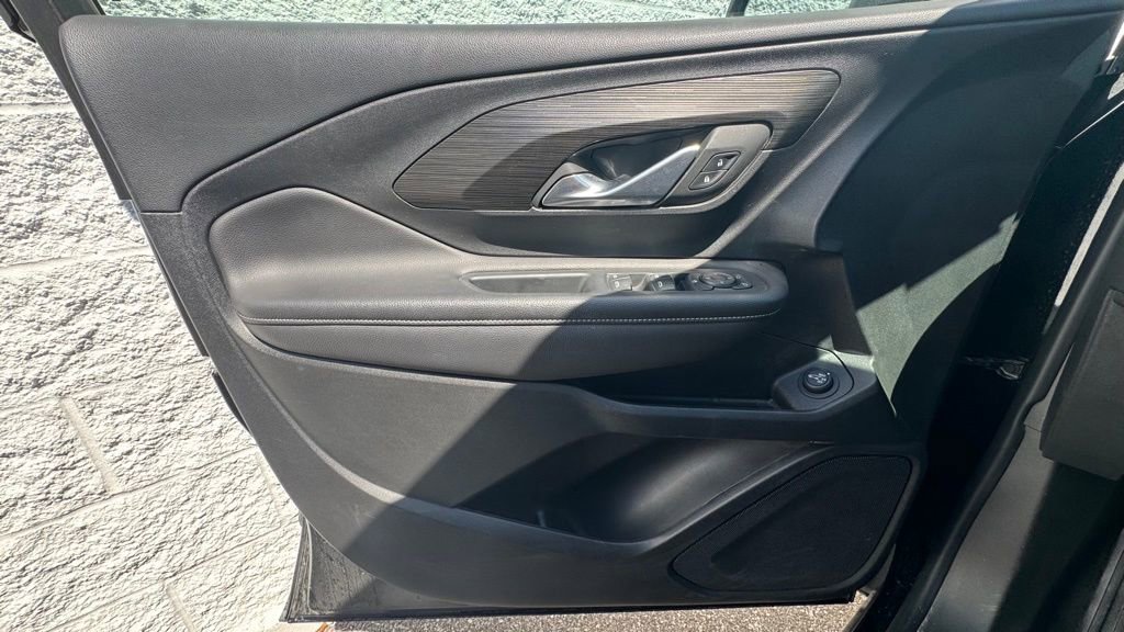 Used 2022 GMC Terrain SLE w/ Driver Convenience Package image 20