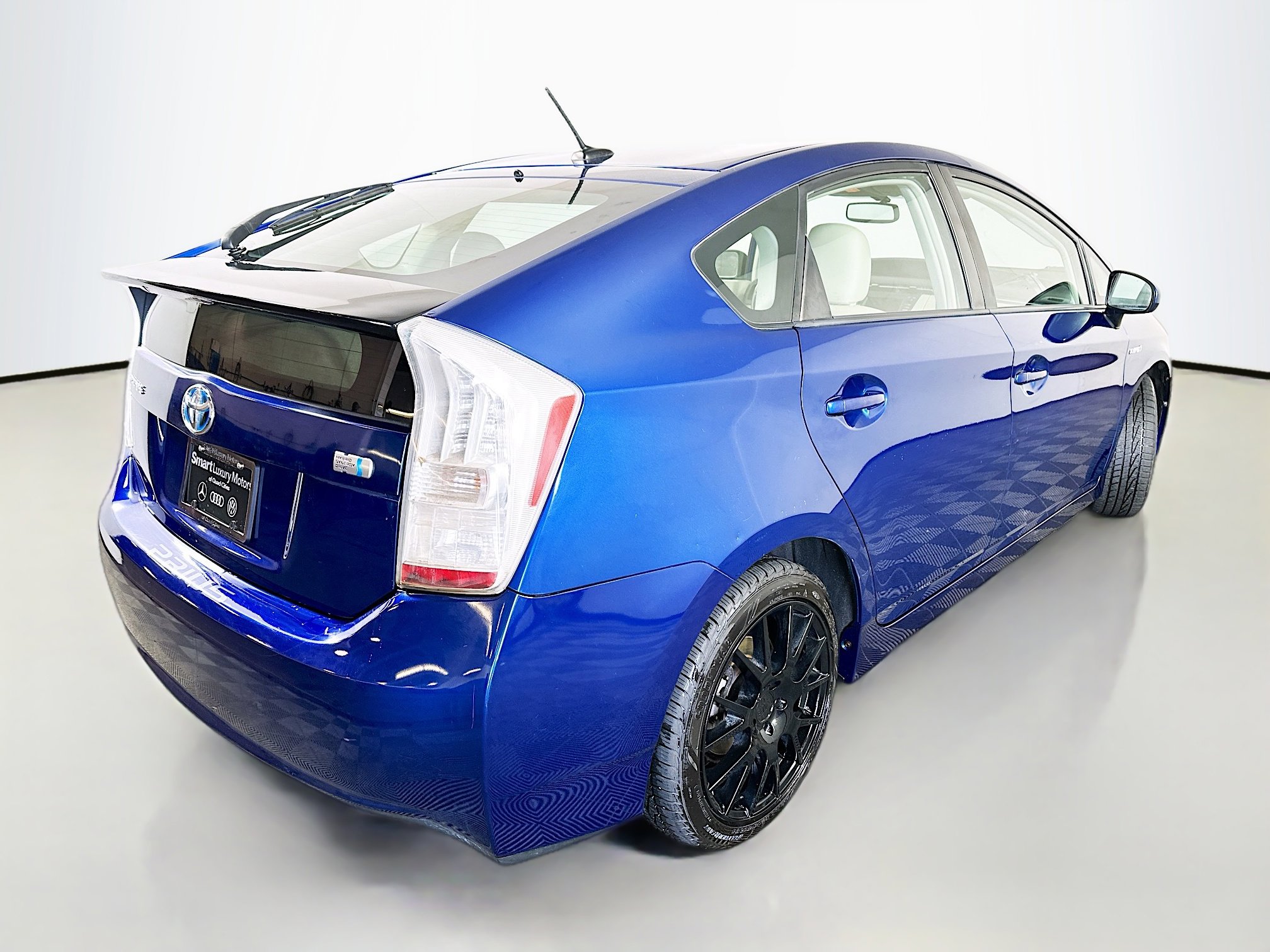 Used 2010 Toyota Prius Two FWD image 7