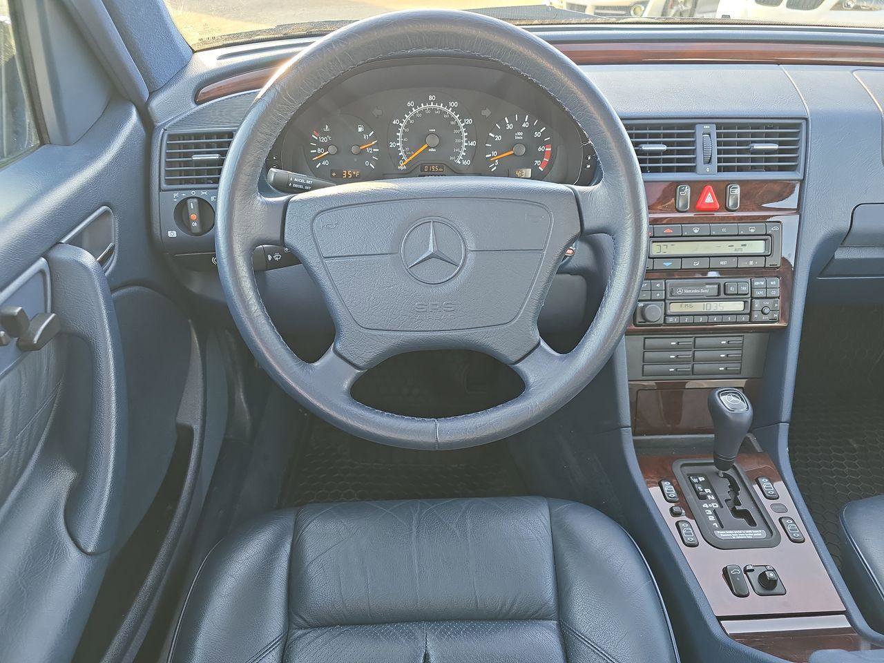 Used 1998 Mercedes-Benz C 230 image 6