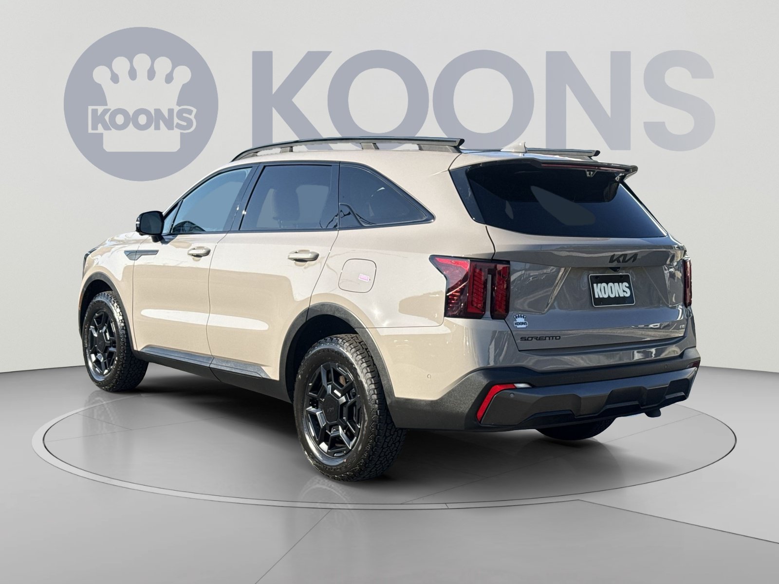 Used 2025 Kia Sorento SX Prestige w/ Olive Brown Leather Package AWD/4WD image 4