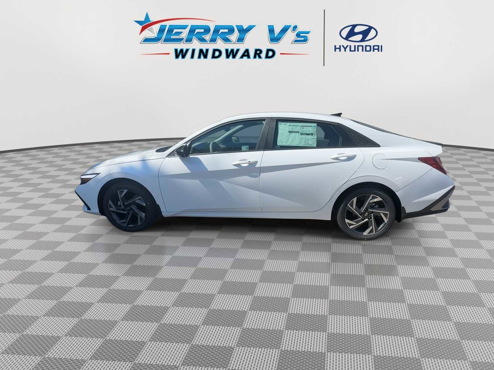 New 2025 Hyundai Elantra Sport FWD image 5