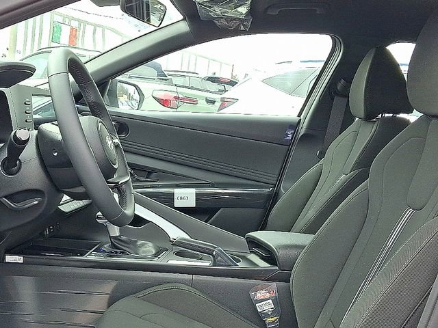 New 2026 Hyundai Elantra Sport image 7