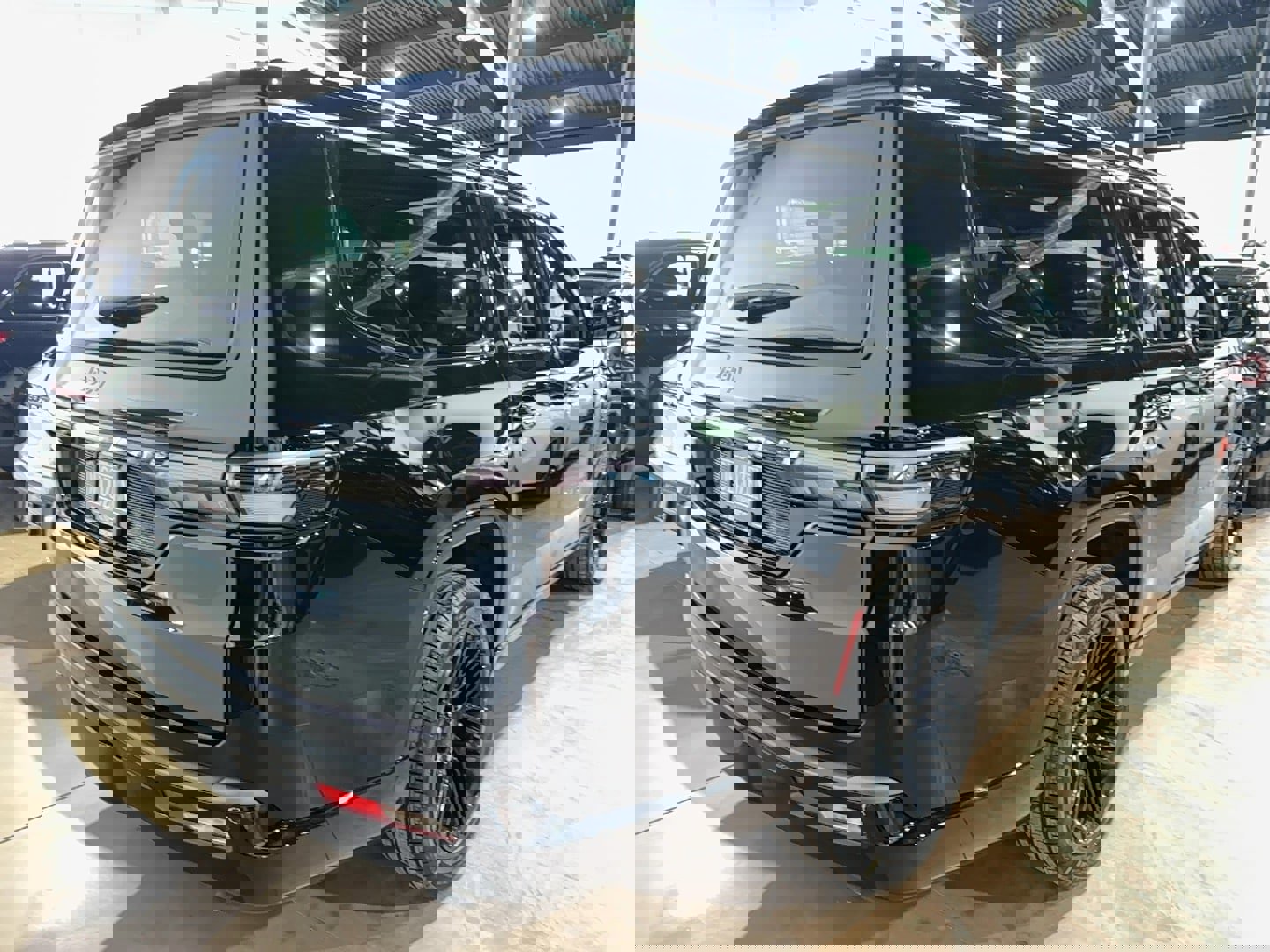 New 2026 Jeep Grand Wagoneer L Limited image 3