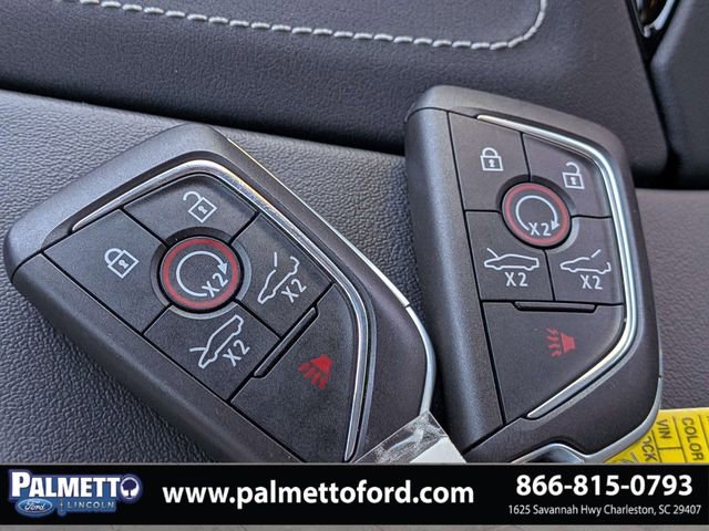 Used 2023 Chevrolet Corvette Stingray Preferred Cpe w/ Z51 Performance Package RWD image 29