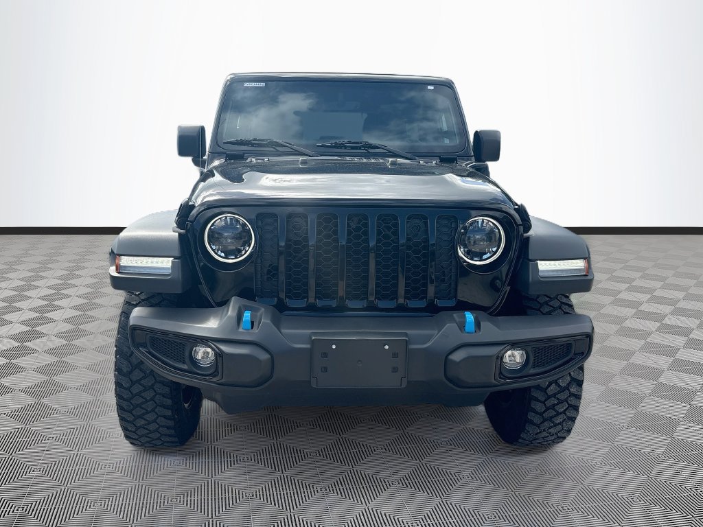 Certified 2023 Jeep Wrangler Unlimited w/ Sun & Screen Package AWD/4WD image 2