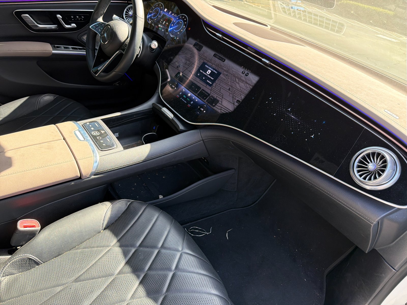 Used 2023 Mercedes-Benz EQS 580 4MATIC Sedan image 12