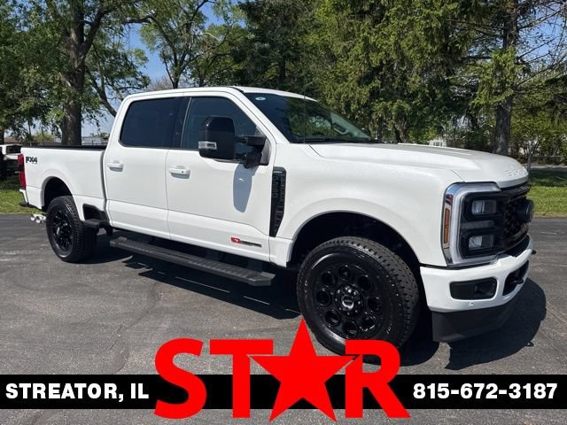 New 2026 Ford F250 Lariat w/ Black Appearance Package
