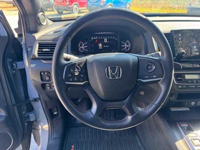 Used 2023 Honda Passport TrailSport image 18