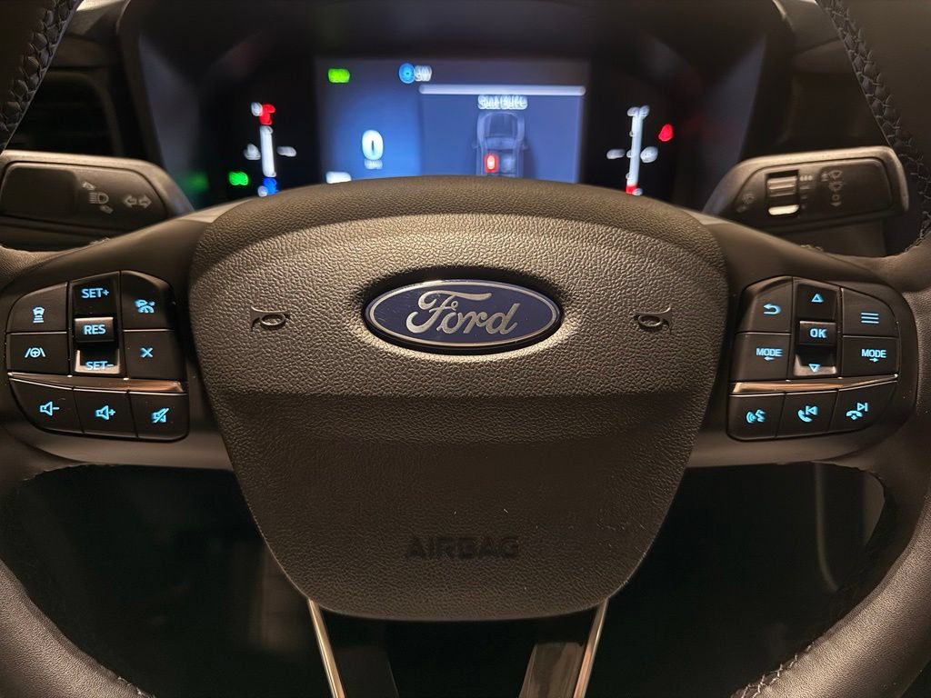 Used 2026 Ford Maverick Lariat w/ Black Appearance Package AWD/4WD image 18