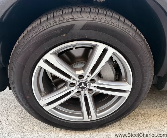 Used 2022 Mercedes-Benz GLC 300 image 28