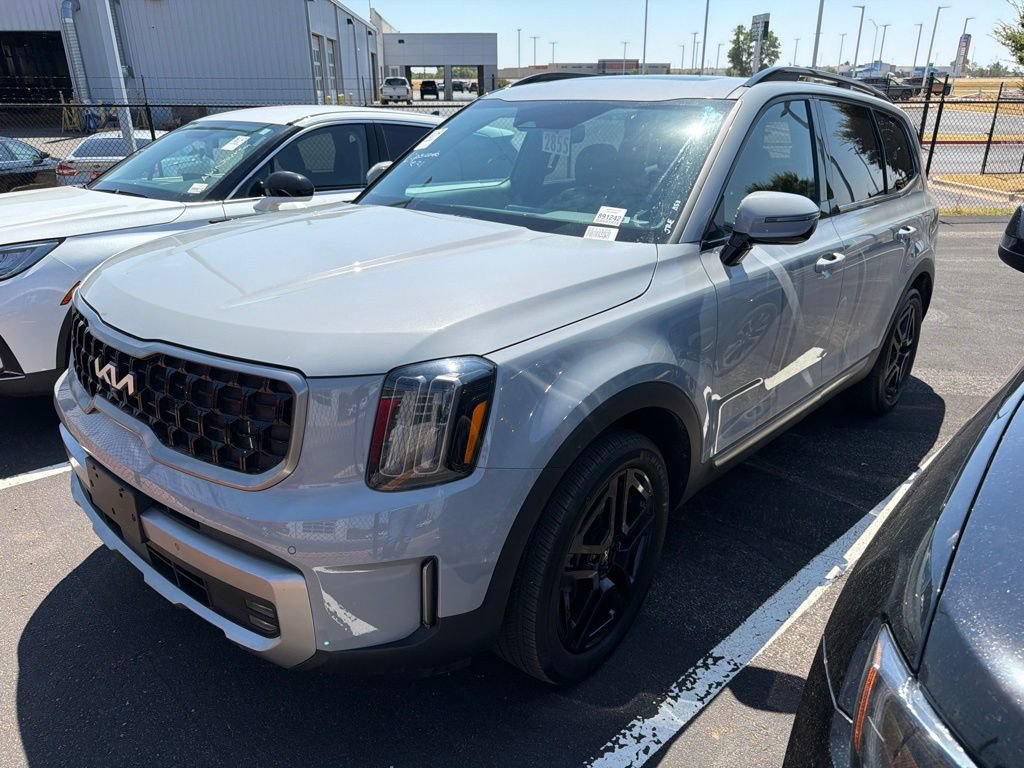 Used 2023 Kia Telluride SX X-Line AWD/4WD image 9
