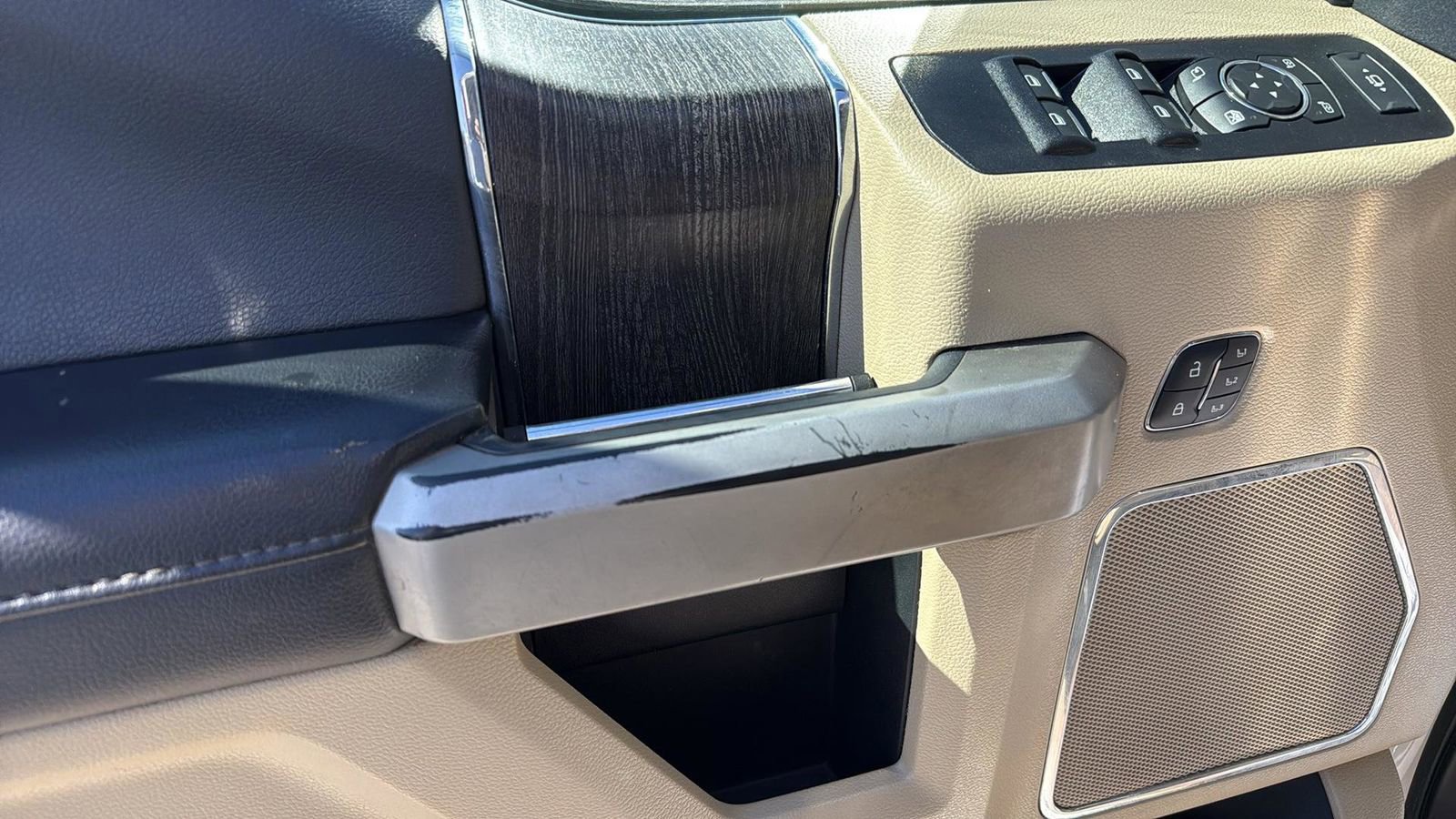 Used 2021 Ford F450 Lariat w/ Lariat Ultimate Package image 12