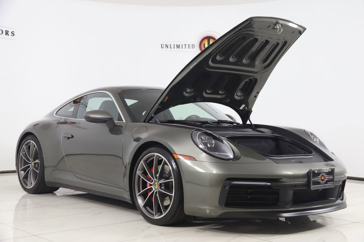 Used 2021 Porsche 911 Carrera S w/ Sport Package RWD image 29