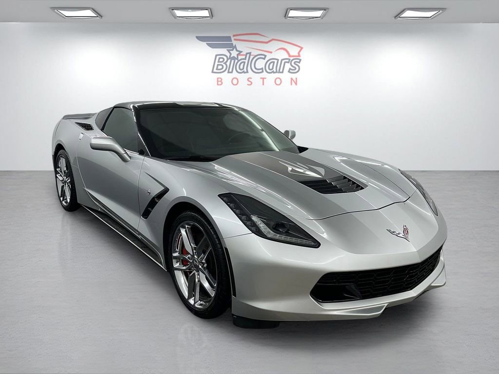 Used 2016 Chevrolet Corvette Stingray Coupe RWD image 3