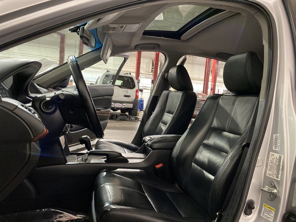 Used 2011 Honda Crosstour EX-L image 9