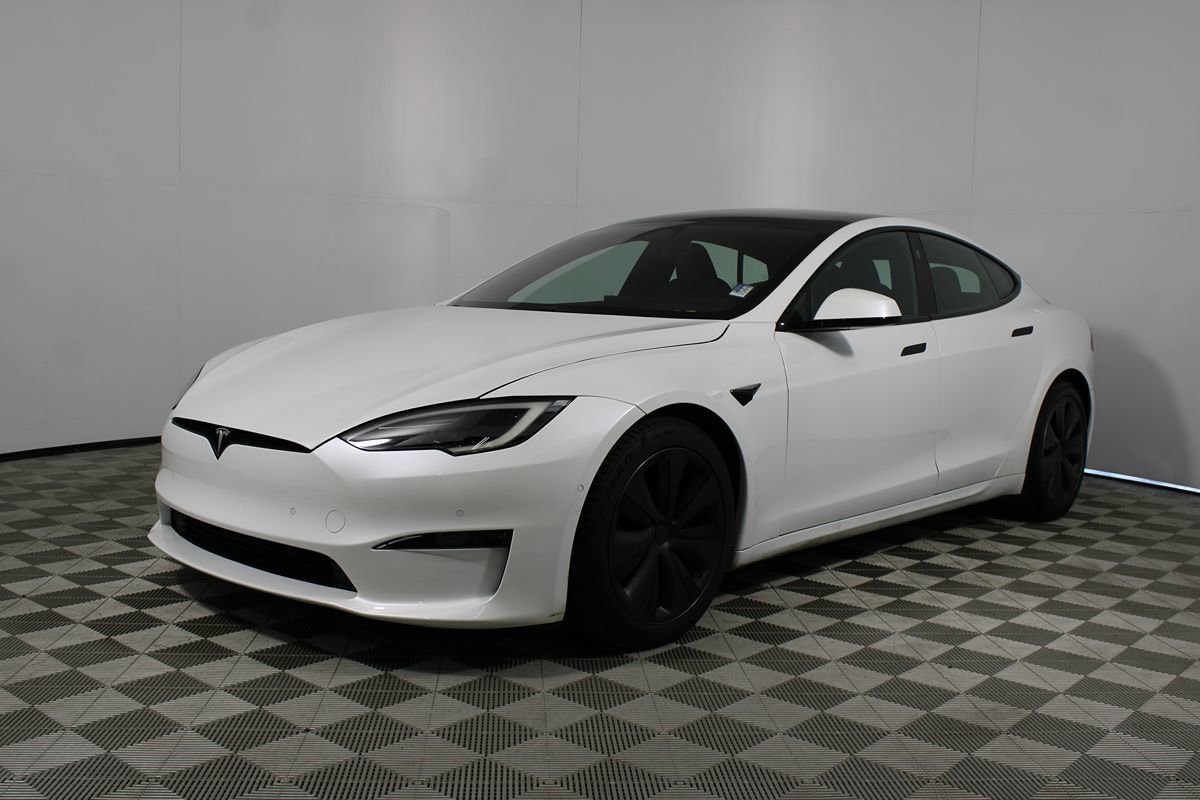 Used 2022 Tesla Model S AWD/4WD image 3
