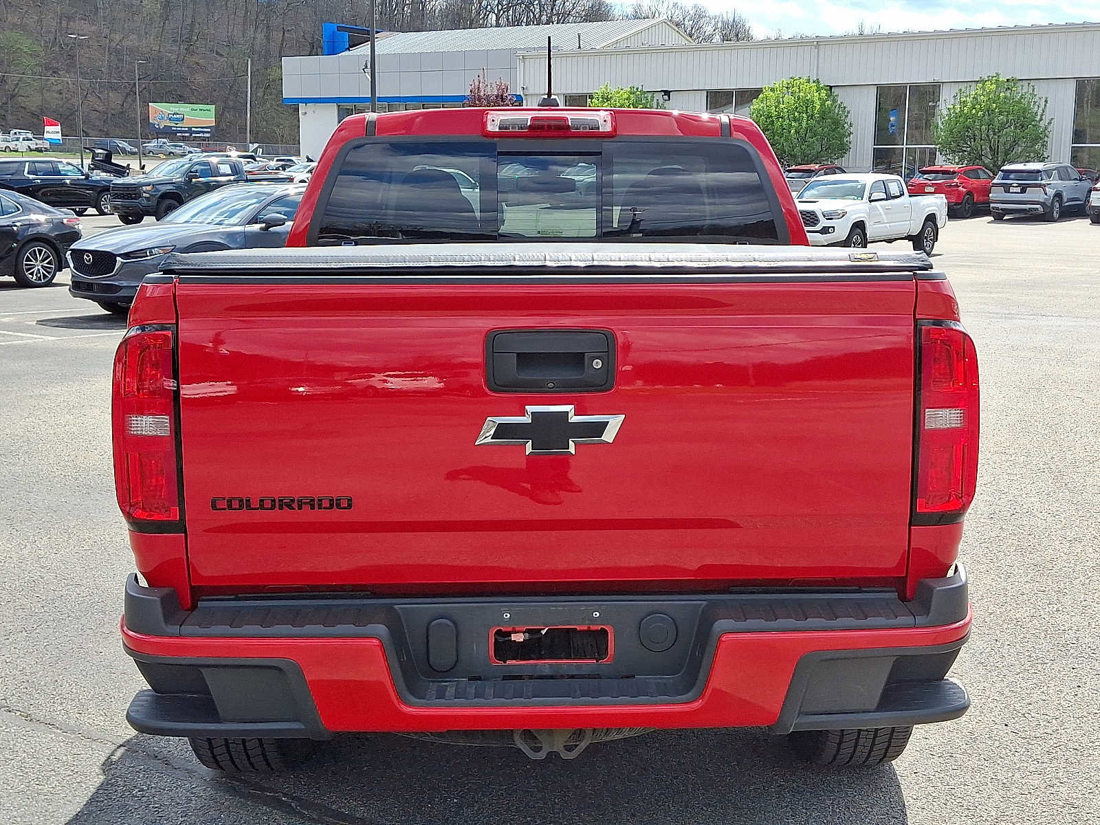 Used 2019 Chevrolet Colorado LT w/ Colorado RST Special Edition image 5