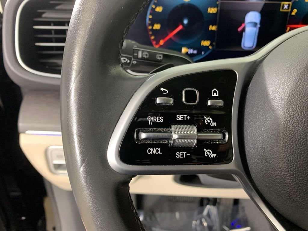 Used 2020 Mercedes-Benz GLE 350 4MATIC w/ Premium Package image 10