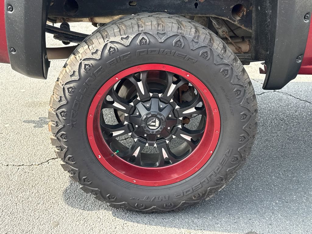 Used 2018 Chevrolet Silverado 1500 LT w/ All Star Edition image 17