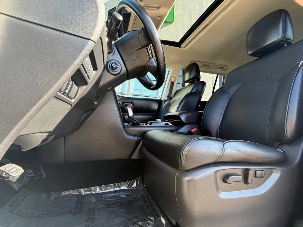 Used 2024 Nissan Armada SL AWD/4WD image 9