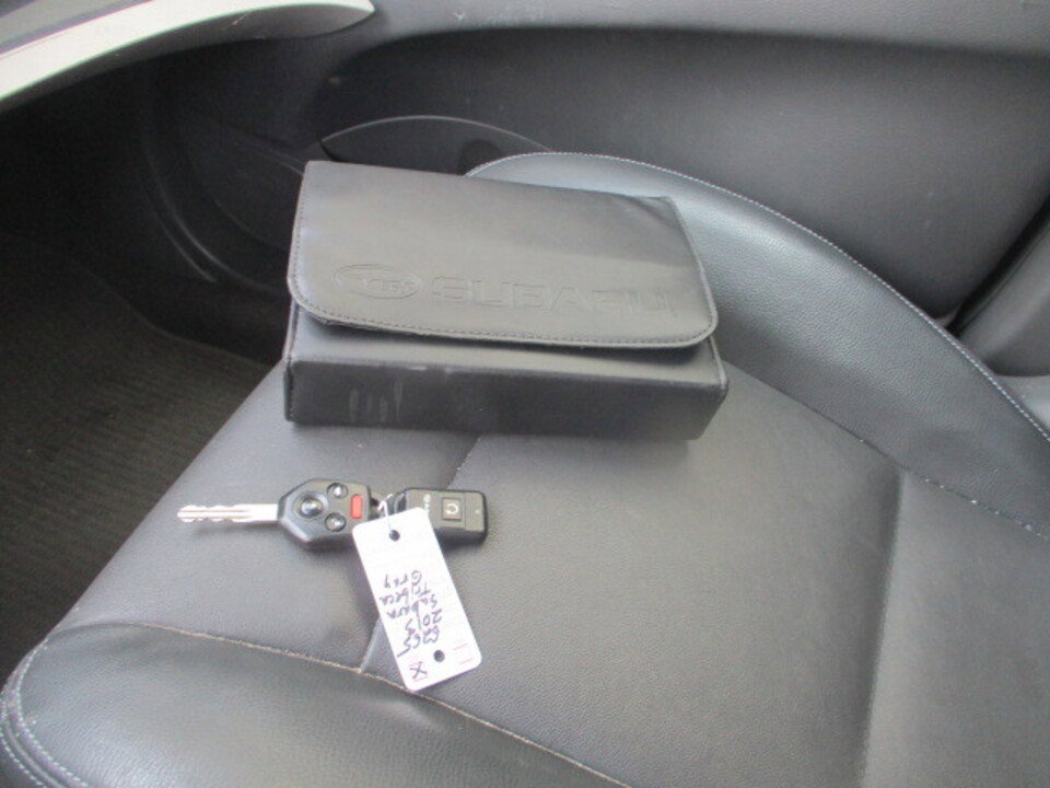 Used 2013 Subaru Tribeca Limited image 39