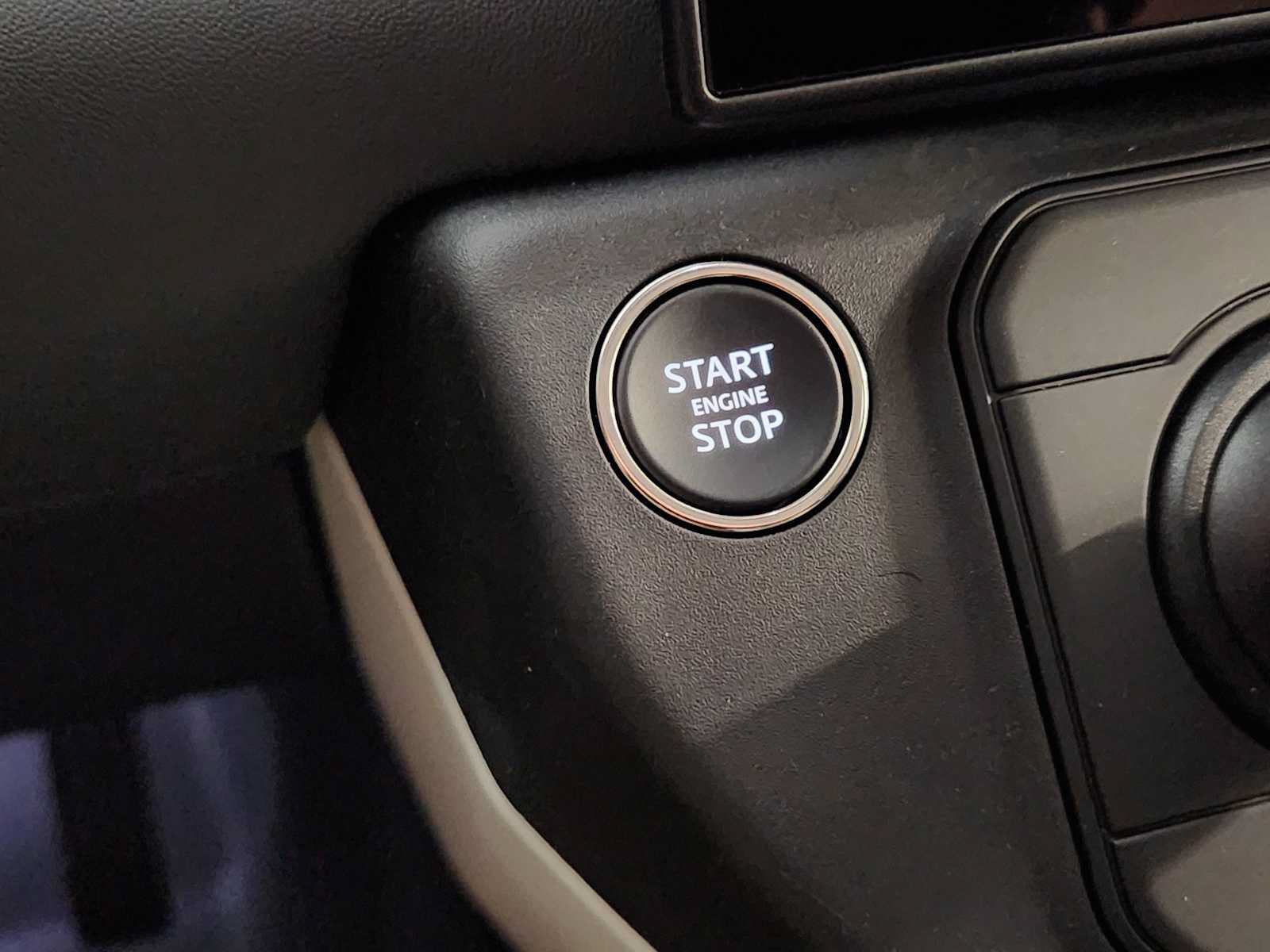 New 2026 Land Rover Defender 110 S AWD/4WD image 35