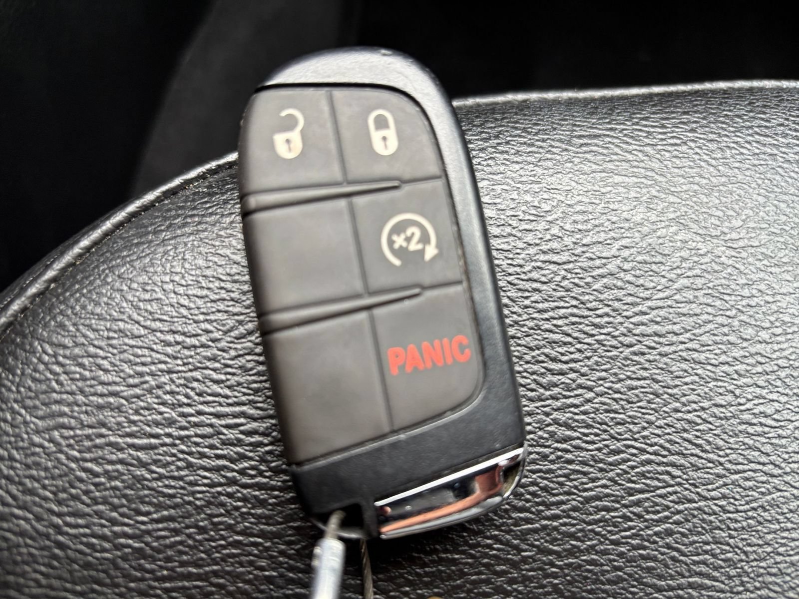 Used 2025 Jeep Compass Limited AWD/4WD image 22