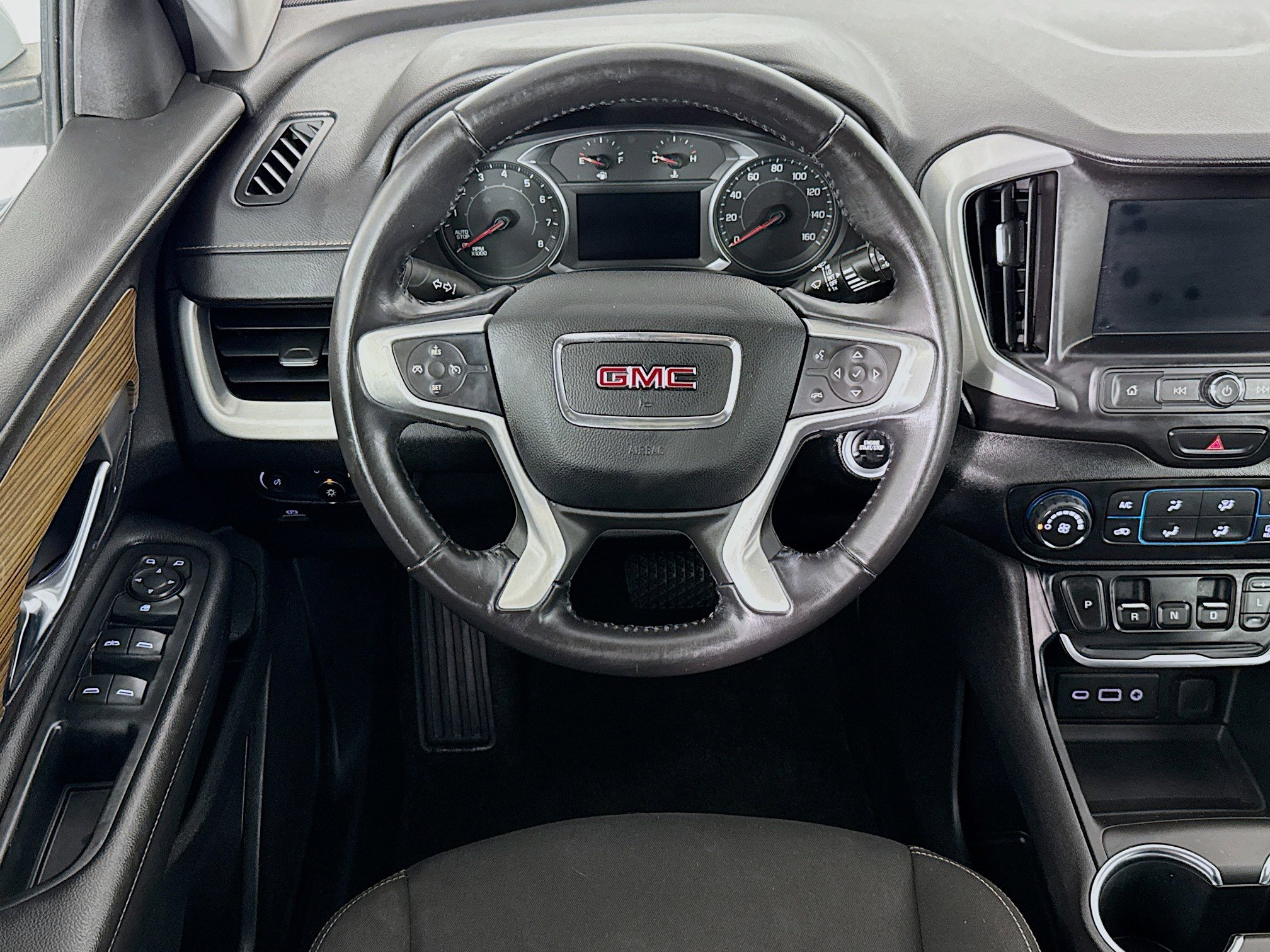 Used 2019 GMC Terrain SLE image 16