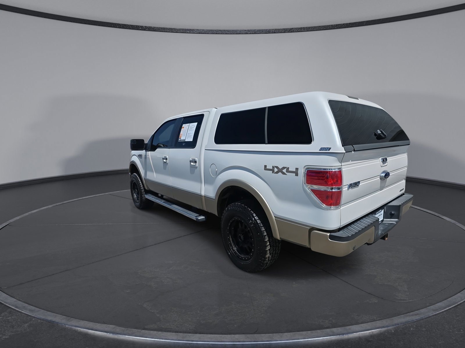 Used 2012 Ford F150 Lariat w/ Lariat Chrome Pkg AWD/4WD image 11