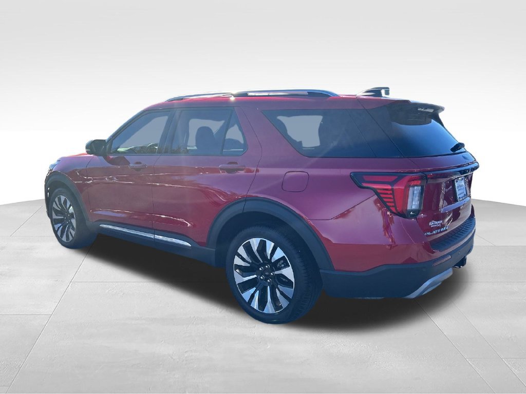 Used 2026 Ford Explorer Platinum w/ LUX Leather Package AWD/4WD image 3
