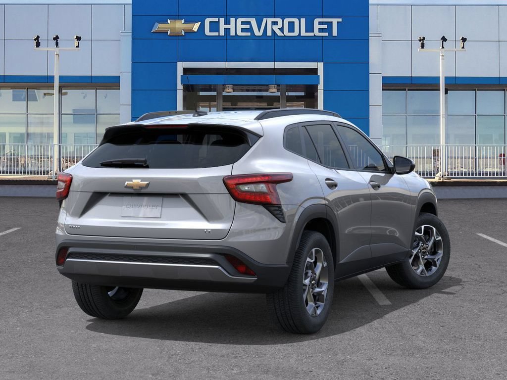 New 2026 Chevrolet Trax LT w/ Driver Confidence Package FWD image 4