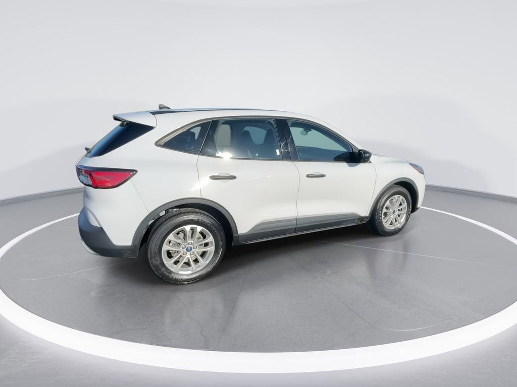 Used 2022 Ford Escape S FWD image 8
