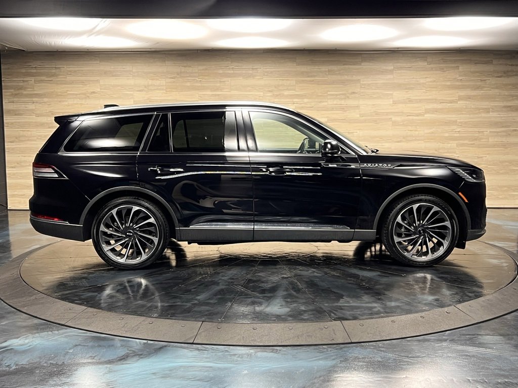 Used 2025 Lincoln Aviator Reserve w/ Illumination Package image 44