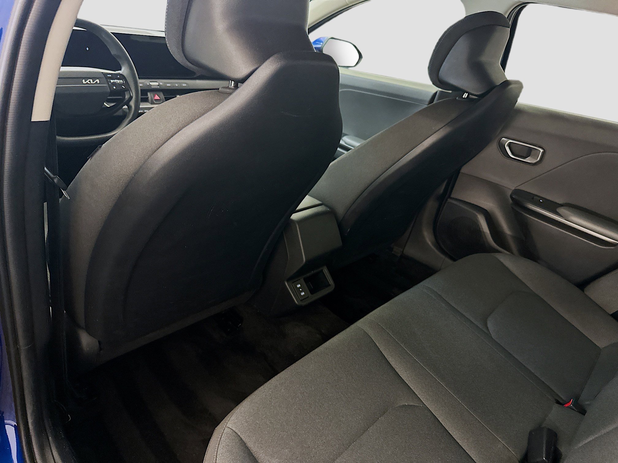 Used 2025 Kia K4 FWD image 27