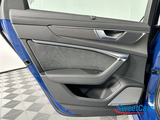 Used 2025 Audi RS 6 performance image 43