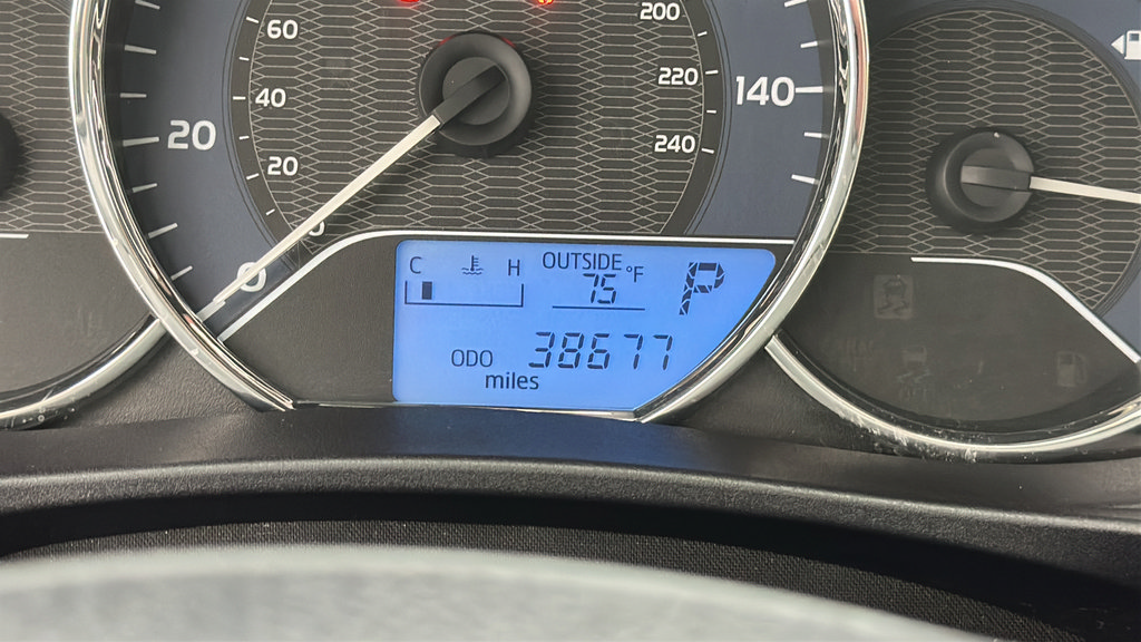 Used 2016 Toyota Corolla LE FWD image 16