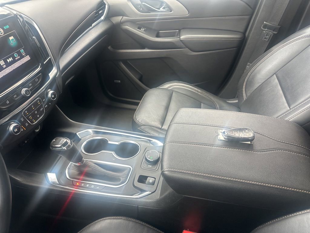 Used 2019 Chevrolet Traverse RS image 24