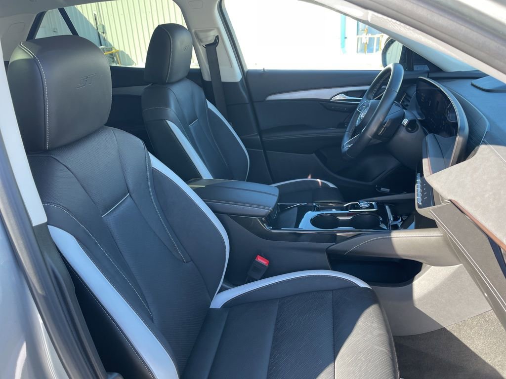 Used 2024 Buick Envision Sport Touring image 18