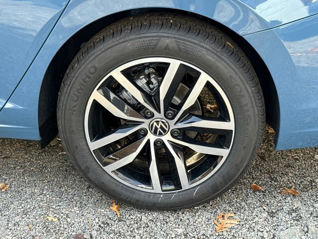 New 2026 Volkswagen Jetta SE image 8