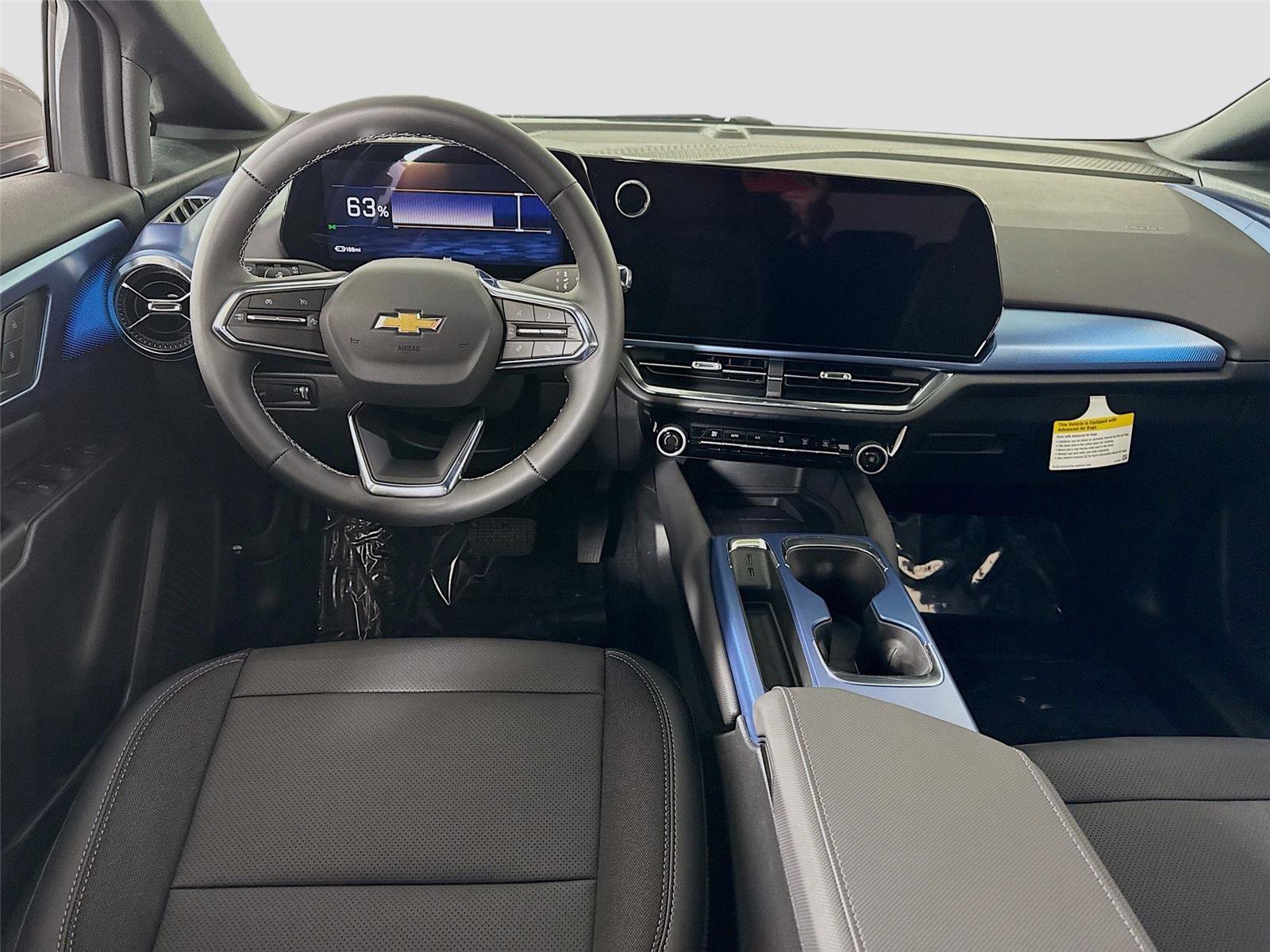 Used 2026 Chevrolet Equinox EV LT image 2