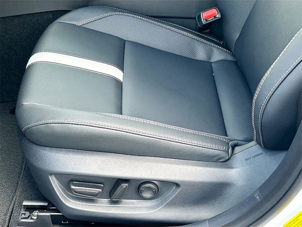 New 2025 Toyota Camry SE image 19