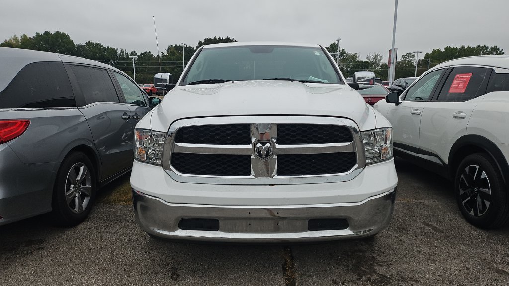 Used 2019 RAM 1500 Classic SLT RWD image 6
